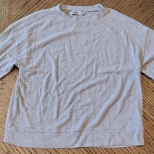 Gray sweater top XS cupcakes and cashmere